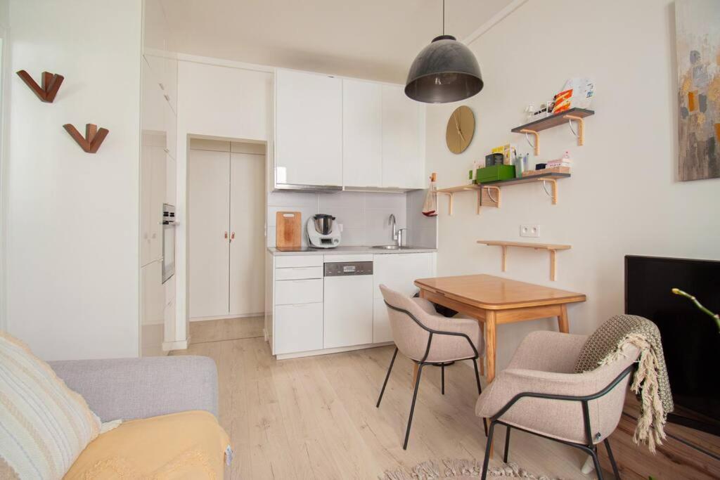 Gare Du Nord - Republique Appartement